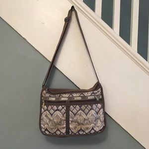 LeSportsac Deluxe Everyday Bag